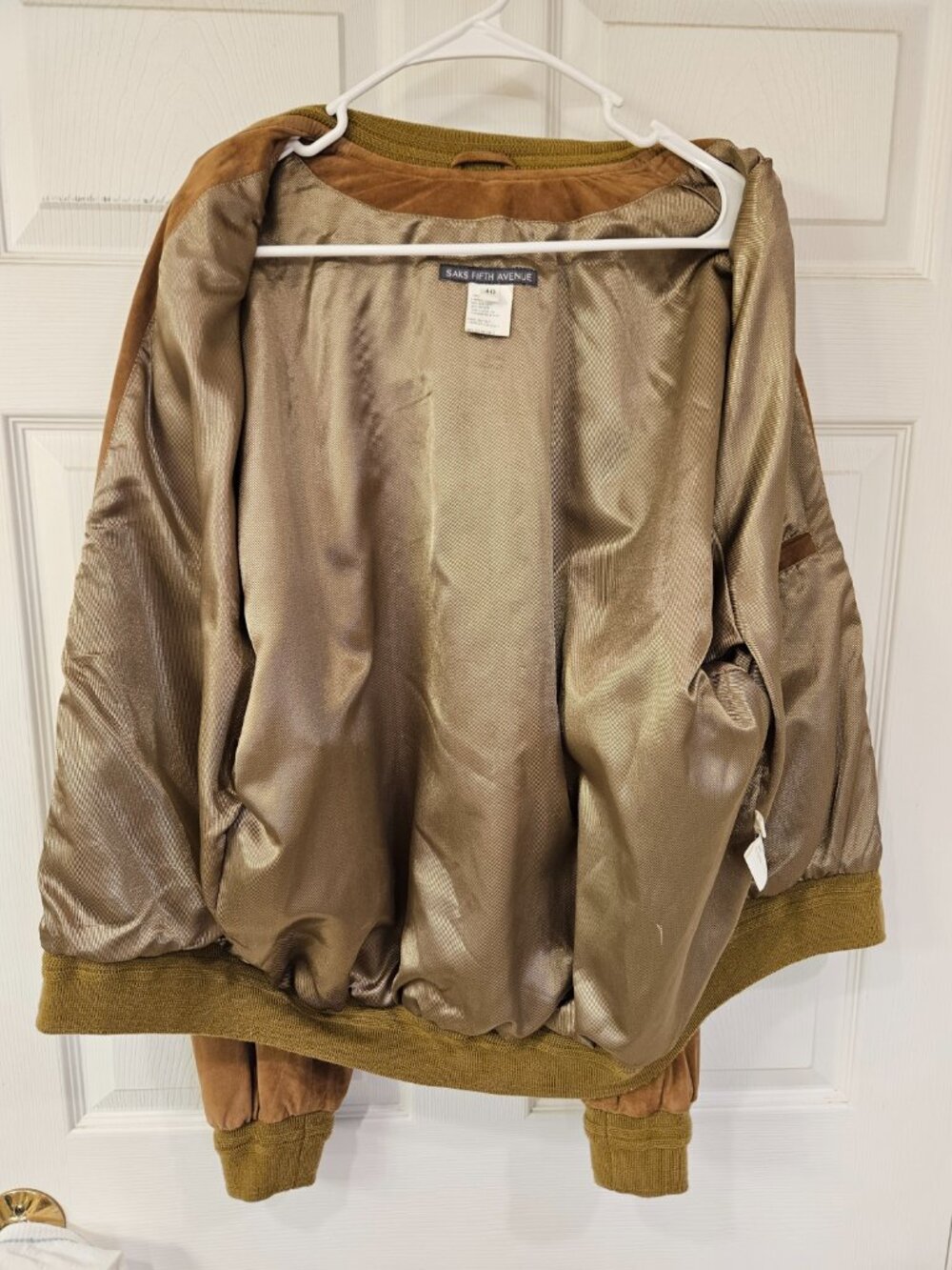 SAKS FIFTH AVE MENS SUPPLE GOAT SKIN SUEDE Carmel Brown Button Up Size 40 US M - Picture 6 of 9